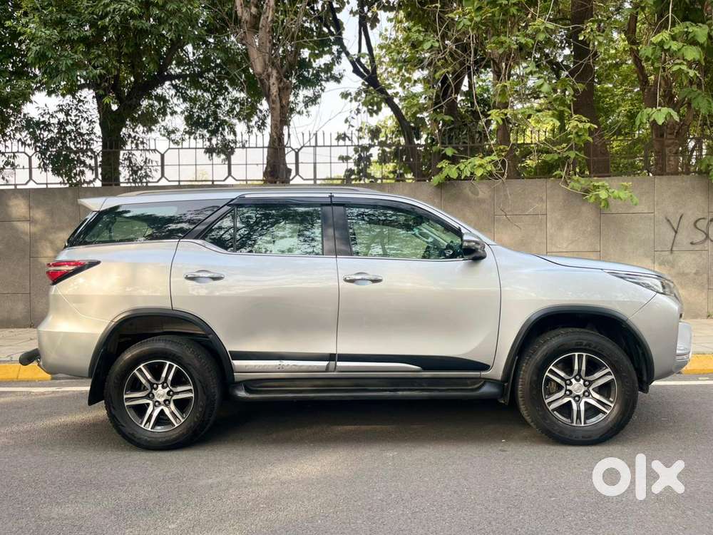 Toyota Fortuner [2021-ongoing] 2.8 2wd Diesel At, 2021, Diesel