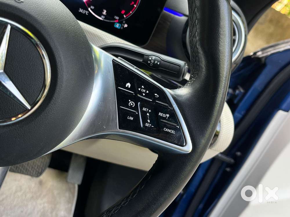 Mercedes-benz A-class Limousine 200, 2024, Petrol