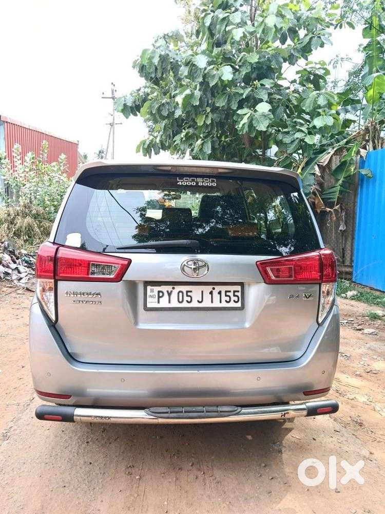 Toyota Innova Crysta 2.4 V 8 Str, 2020, Diesel