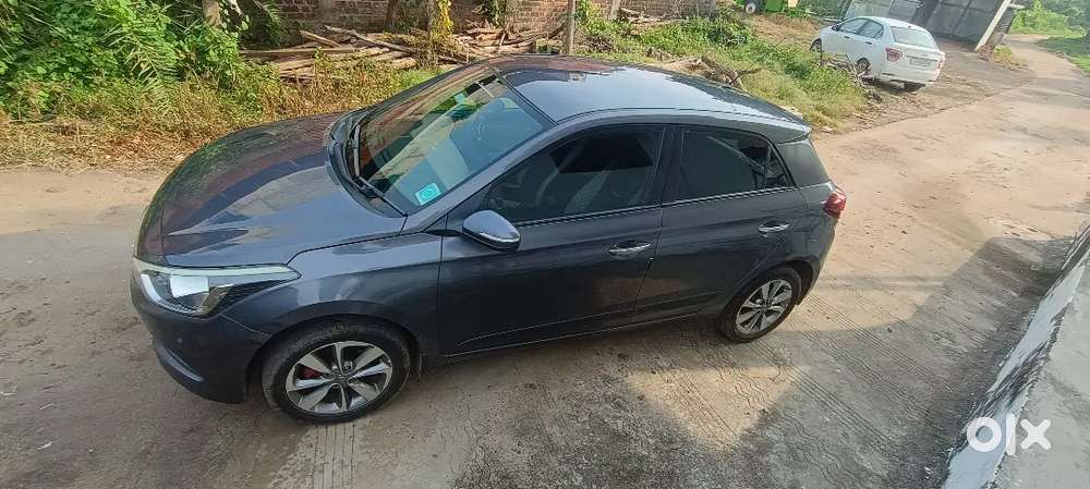 Hyundai I20 2015 Cng & Hybrids 90000 Km Driven