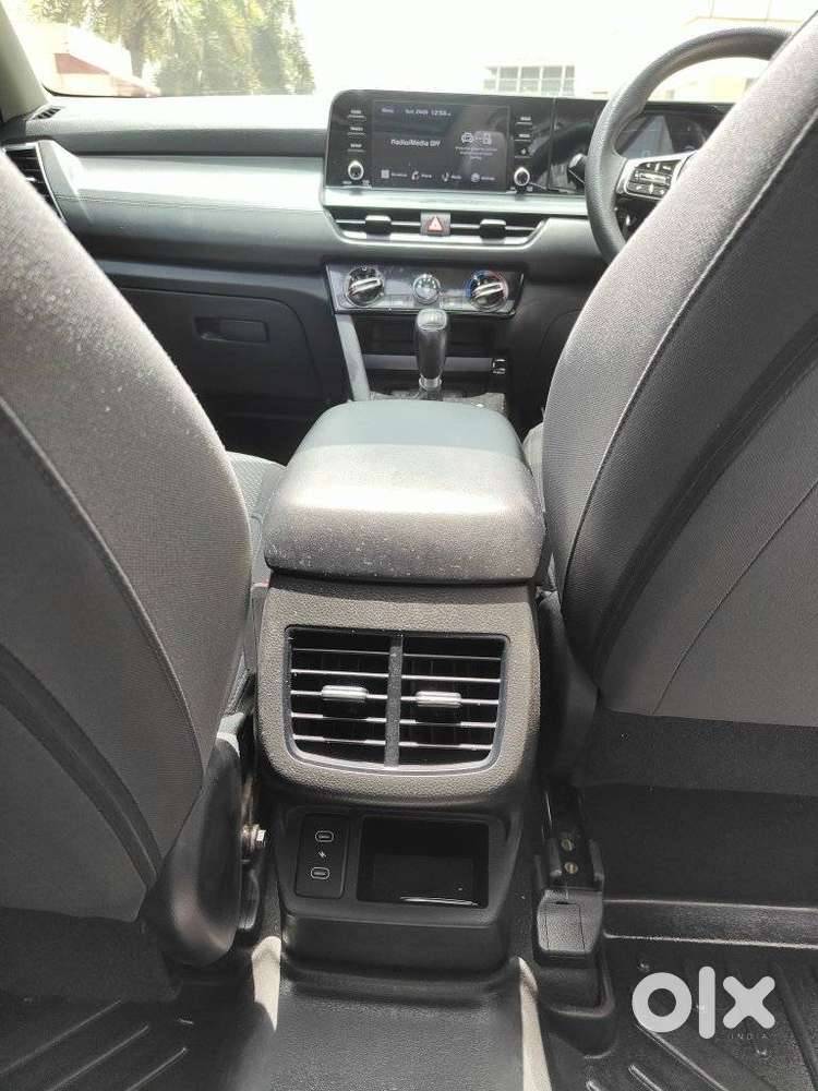 Kia Seltos Htk G, 2025, Petrol