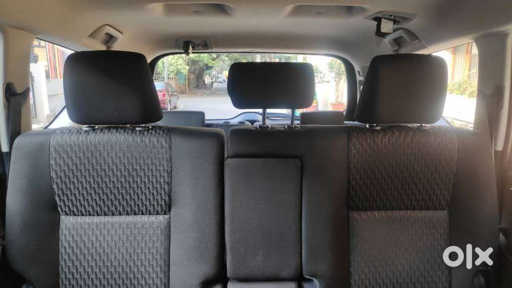 Toyota Innova Crysta [2020-ongoing] 2.4 Gx At 8 Str, 2021, Diesel