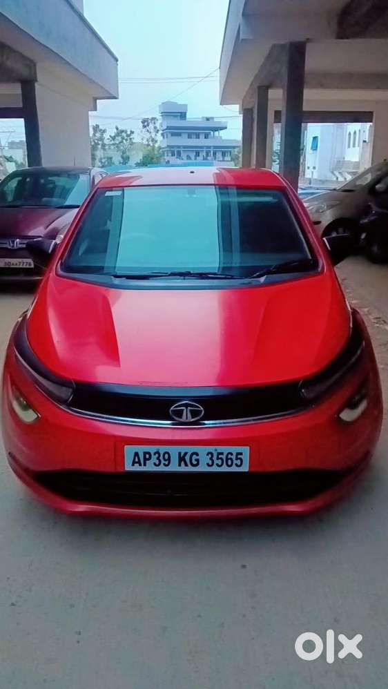 Tata Altroz 2021 Diesel Well Maintained