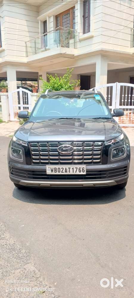 Hyundai Venue 1.2 S Plus, 2022, Petrol