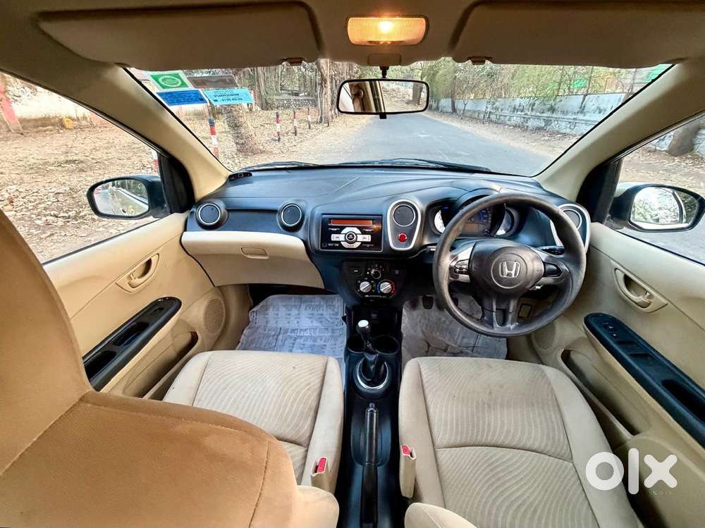 Honda Mobilio, 2014, Petrol