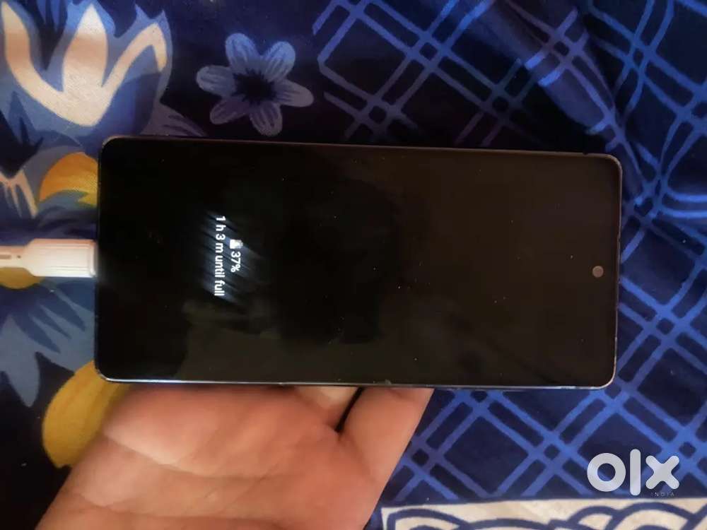 s20 fe mint condition in less price
