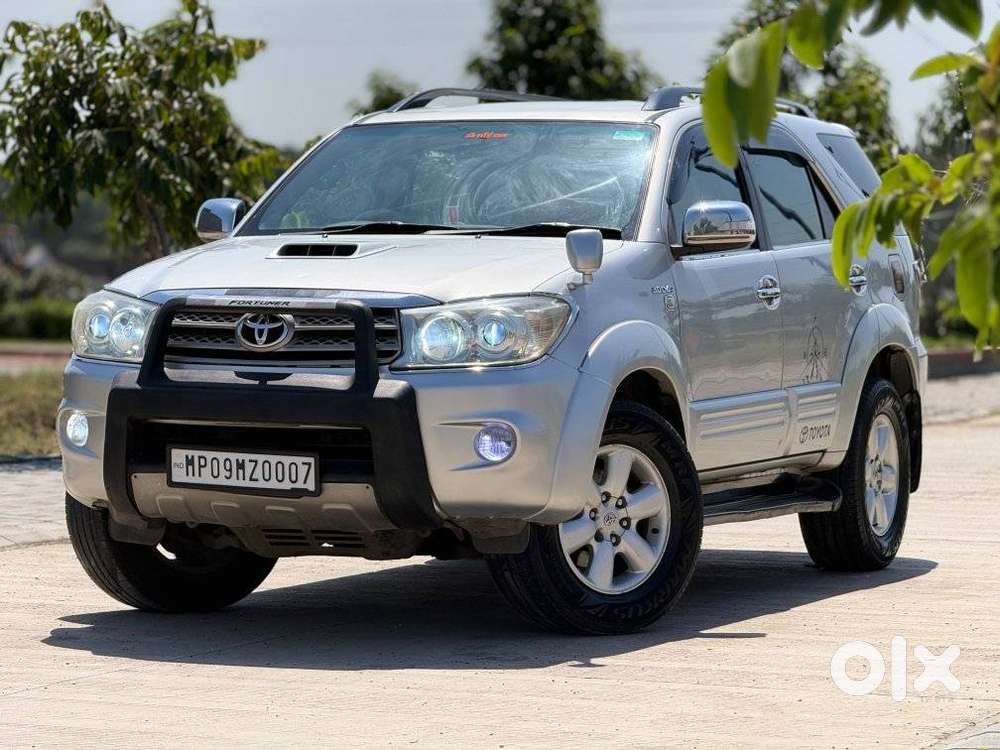 Toyota Fortuner 3.0 4x4 Manual, 2010, Diesel