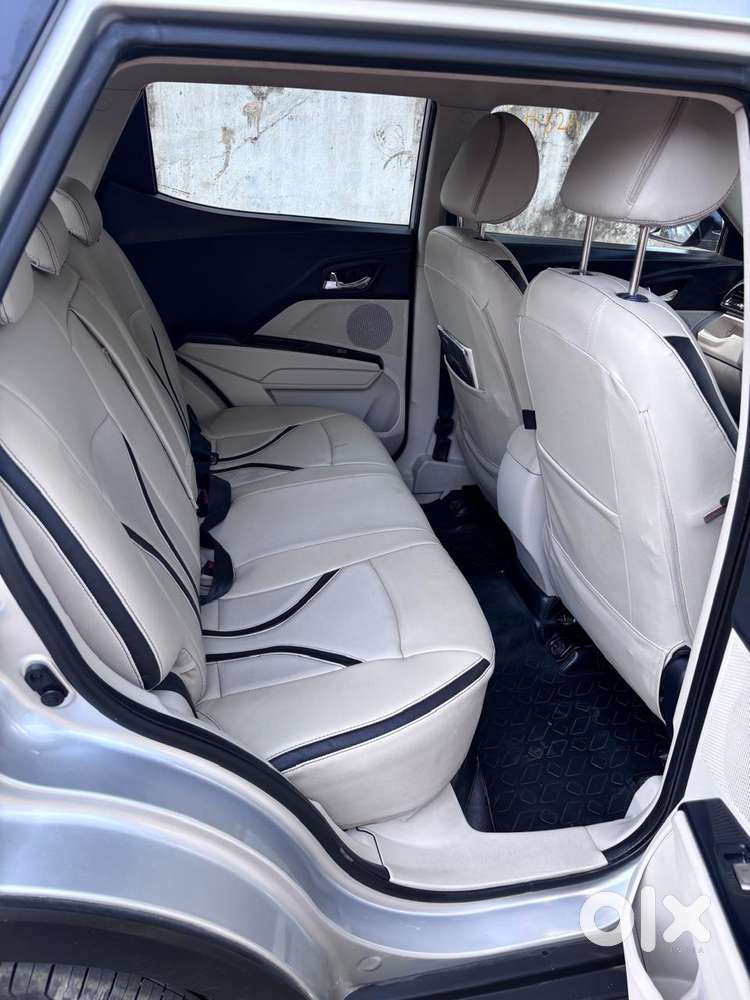Mahindra Xuv300 W8 Diesel, 2020, Diesel