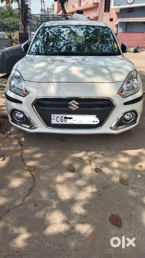 Maruti Suzuki Dzire 2021 Petrol 32300 Km Driven