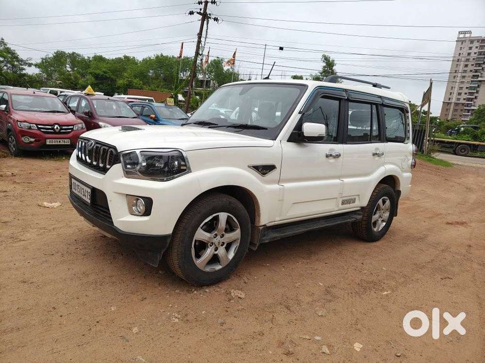 Mahindra Scorpio S11 Mt 7s, 2022, Diesel