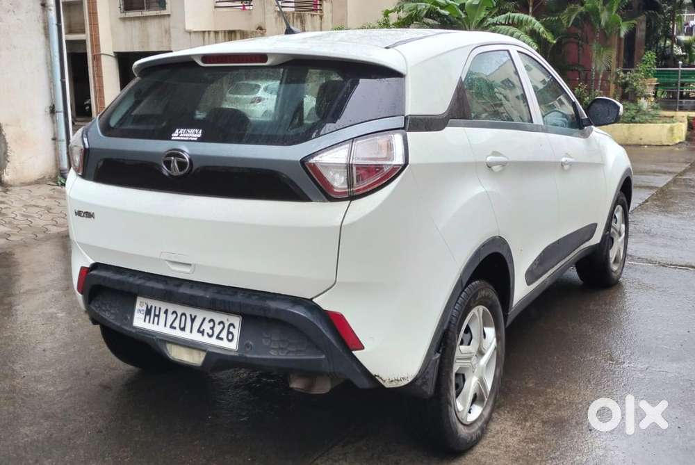 Tata Nexon 1.2 Revotron Xma Amt, 2018, Petrol