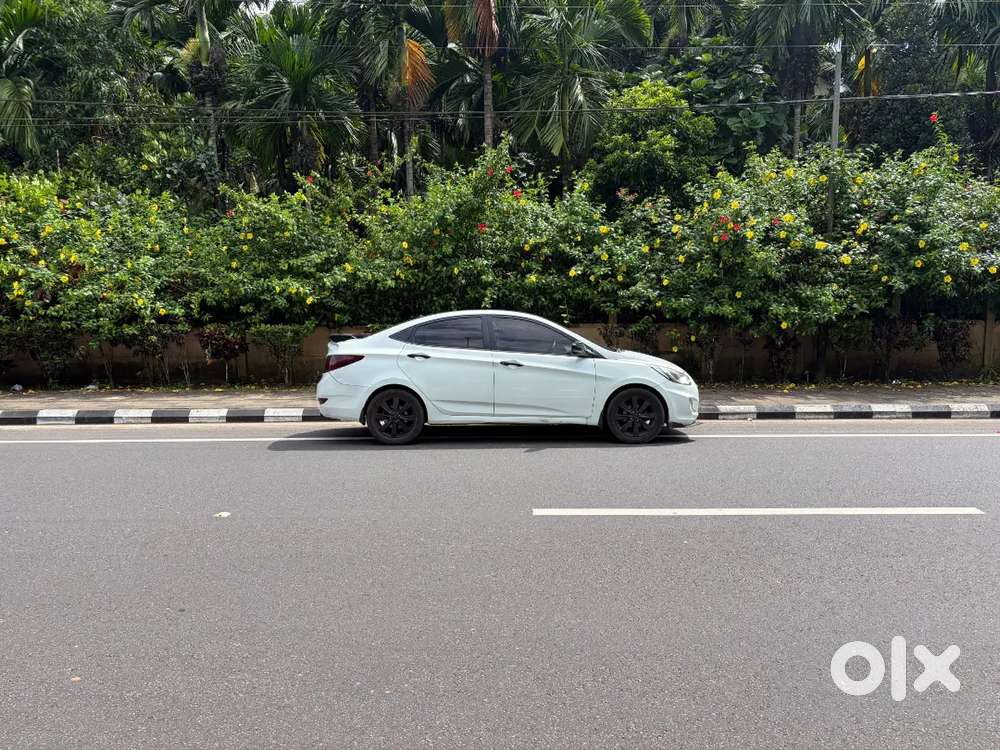 Hyundai Verna Fluidic 2013