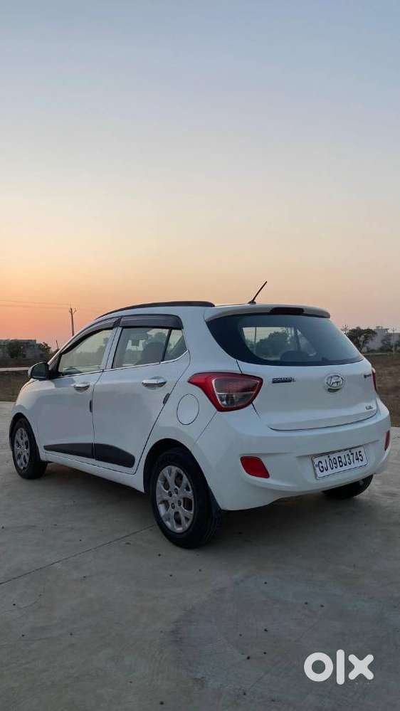 Hyundai Grand I10 Sportz 1.2 Kappa Vtvt, 2016, Cng & Hybrids