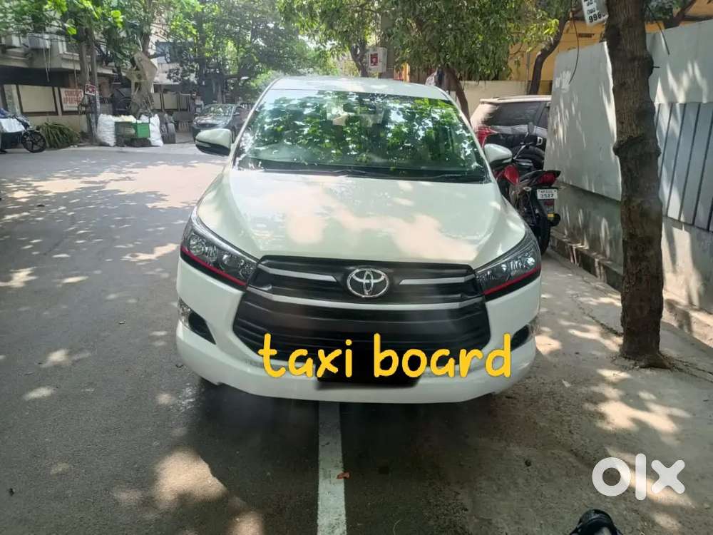 Toyota Innova Crysta 2017