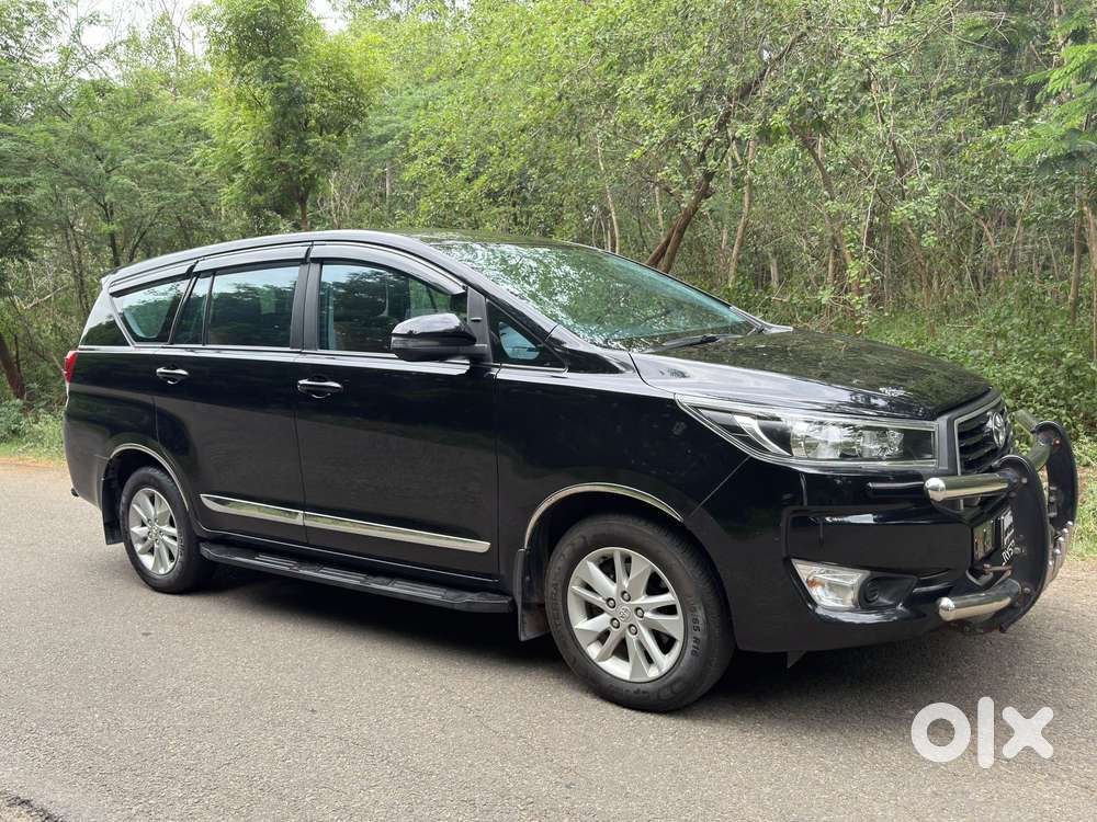 Toyota Innova Crysta 2.4 Gx Limited Edition 7 Str, 2023, Diesel