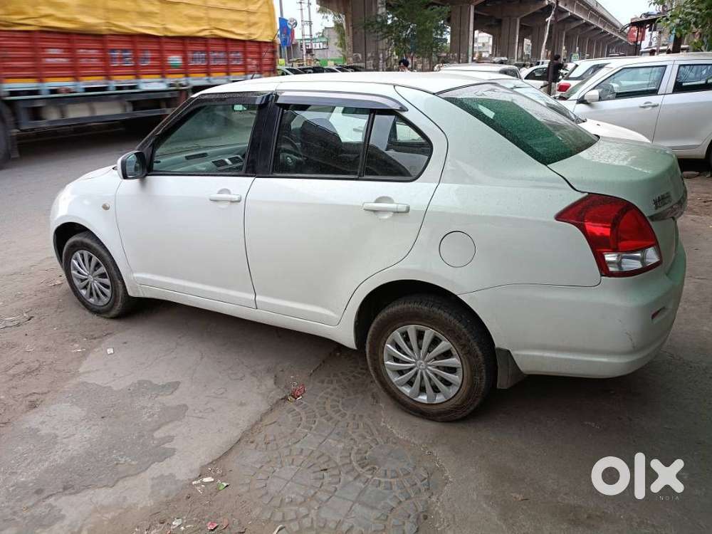 Maruti Suzuki Dzire 1.2 Vxi, 2011, Petrol