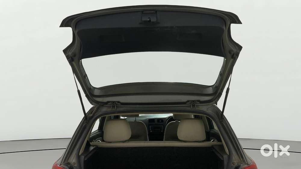 Volkswagen Polo Petrol Comfortline 1.2l, 2013, Petrol