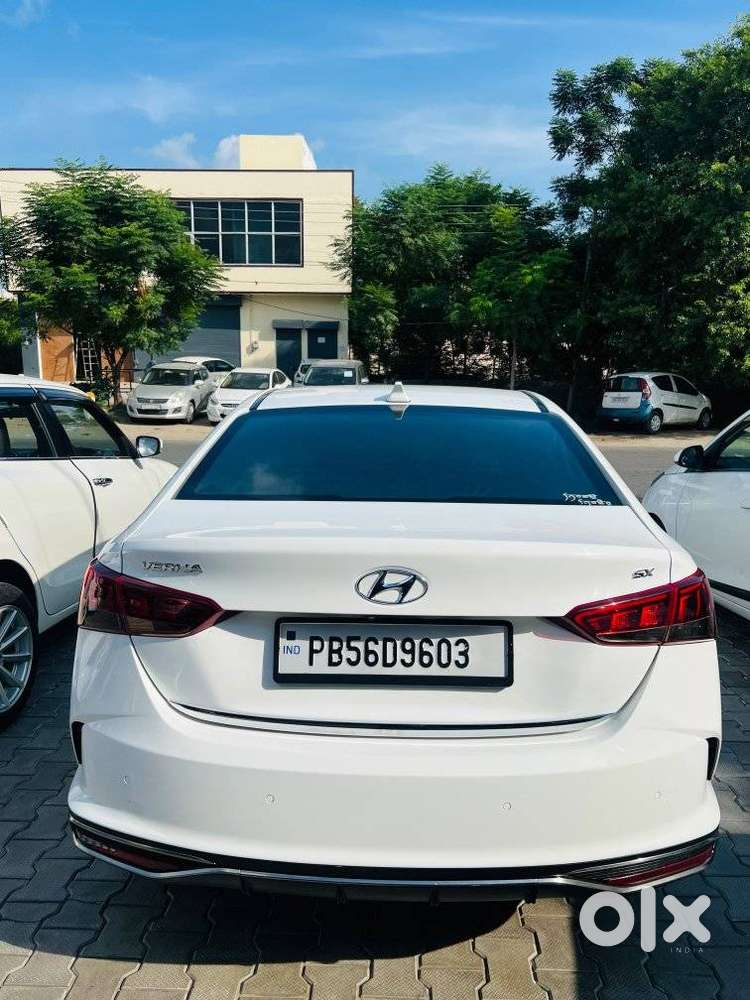 Hyundai Verna 1.5 Sx (o) Diesel Mt, 2021, Diesel