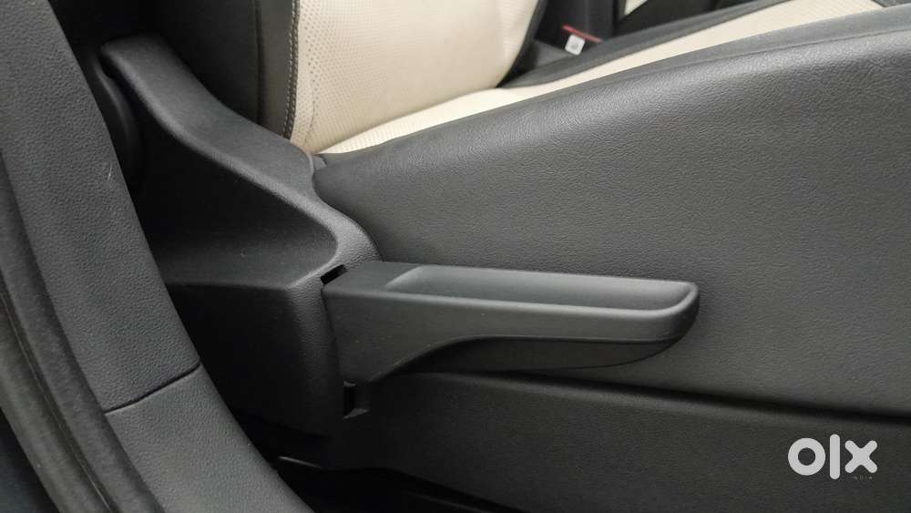 Volkswagen Virtus 1.0 Topline Tsi At, 2023, Petrol
