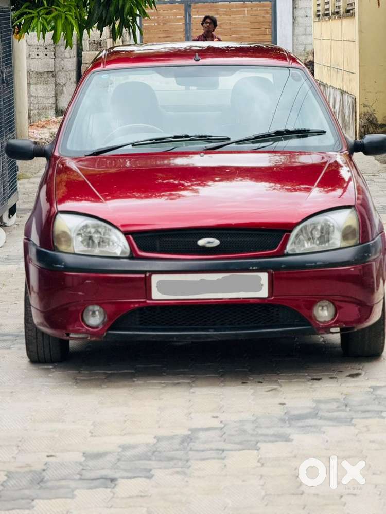 Ford Ikon Petrol 2005