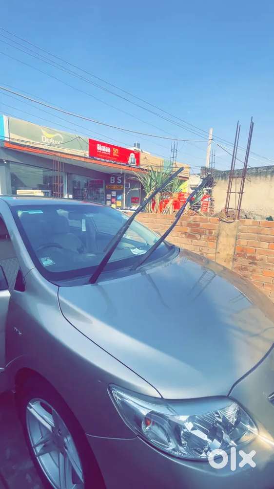 Toyota Corolla Altis 2010 Petrol Manual