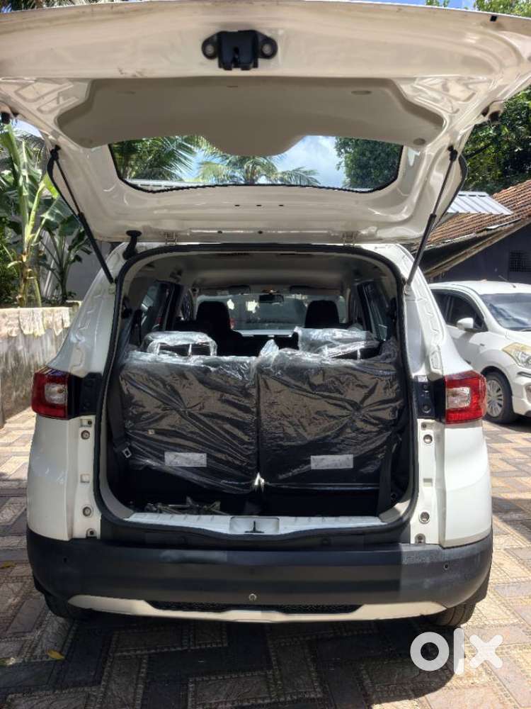 Renault Triber Rxt, 2019, Petrol