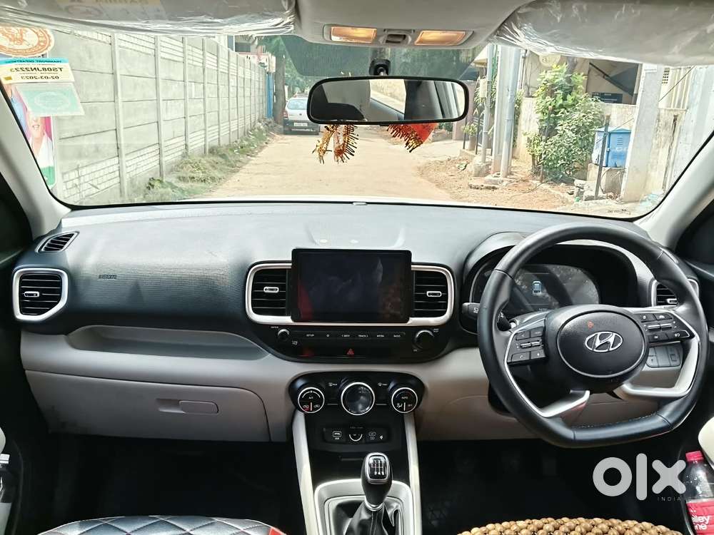 Hyundai Venue Sx Mt, 2023, Diesel