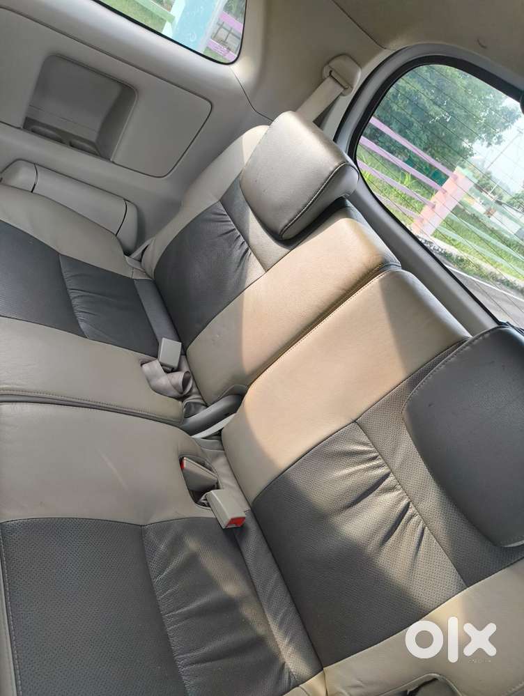 Toyota Innova 2.5 Z Diesel 7 Seater, 2015, Diesel