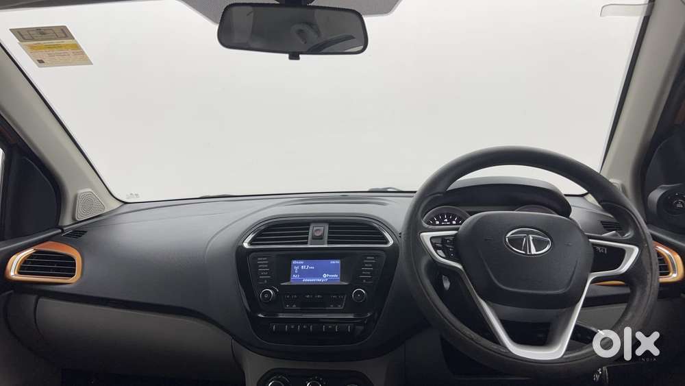 Tata Tiago Xz, 2016, Petrol