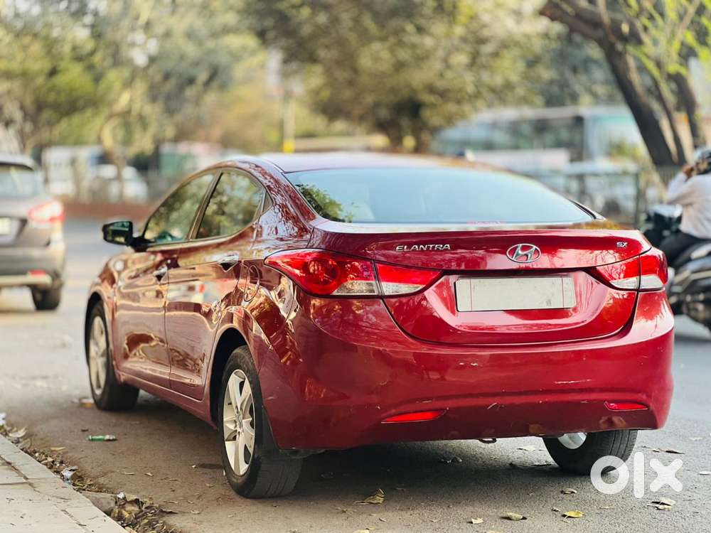 Hyundai Elantra Vtvt Sx At, 2013, Petrol