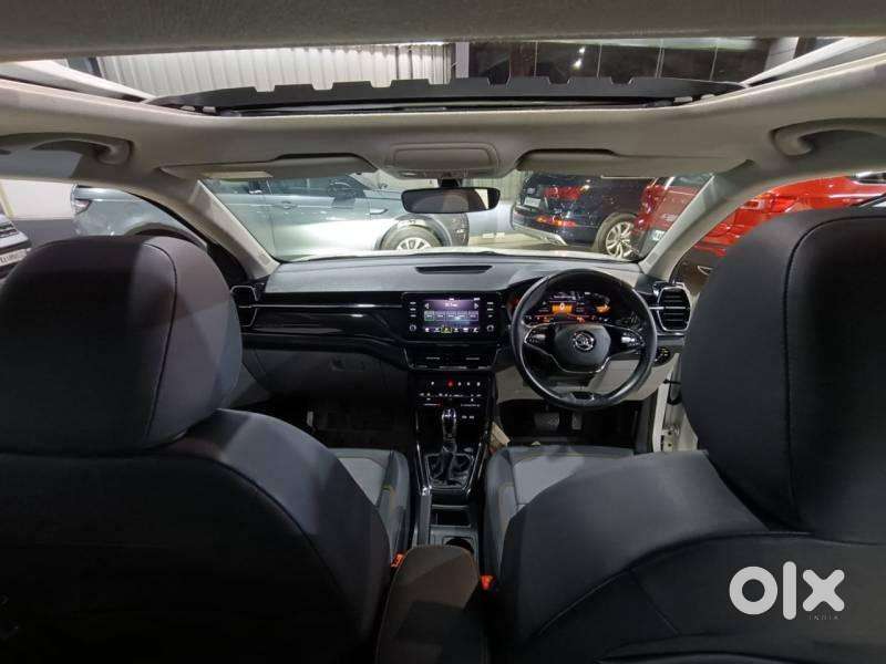 Skoda Kushaq Style 1.0l Tsi At, 2023, Petrol