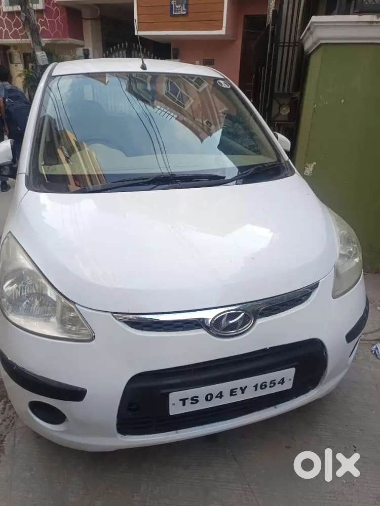 ​showroom Condition I10  Low Km Run  Urgent Sale