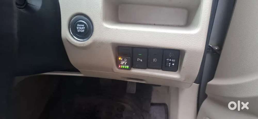 Maruti Suzuki Ciaz Zxi Plus  2015 (petrol+ Cng)