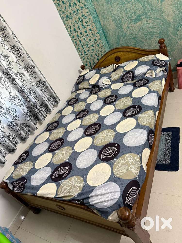 Bed with mattress for sale