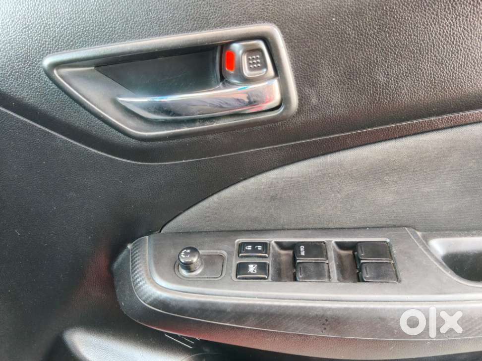 Maruti Suzuki Swift 2018 Vxi, 2019, Petrol