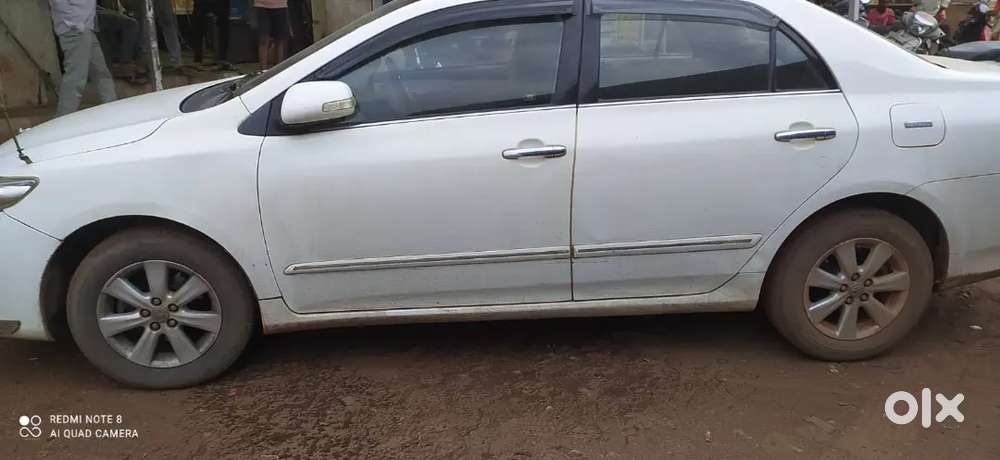 Toyota Corolla Altis 2010 Petrol Well Maintained