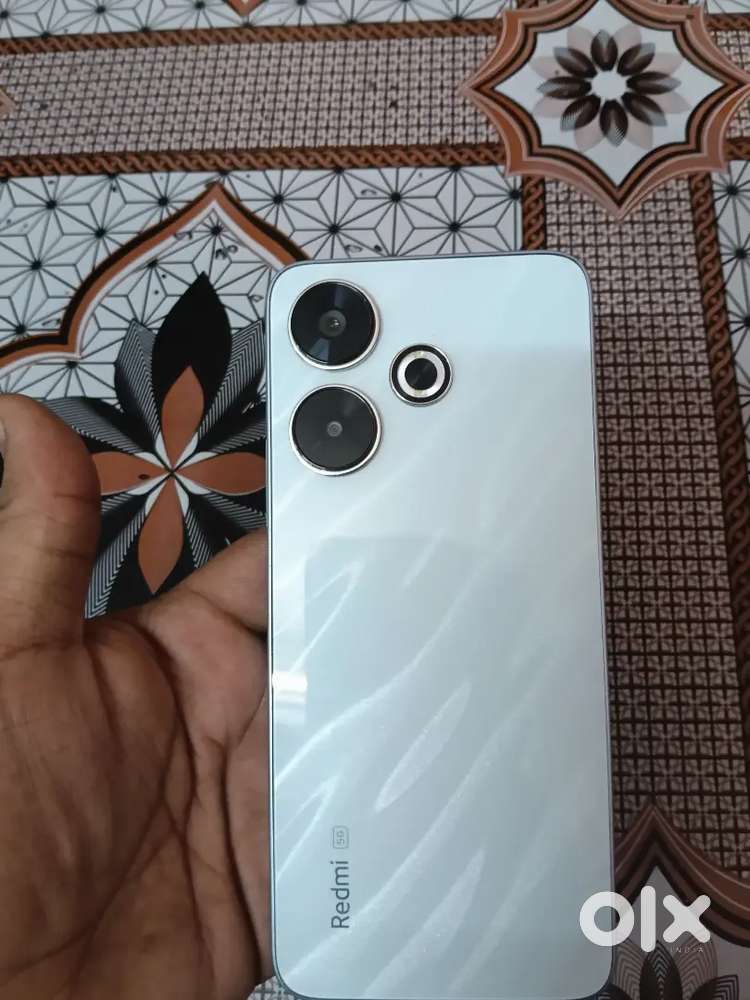 Redmi 13 5G  6Ram 128 storage