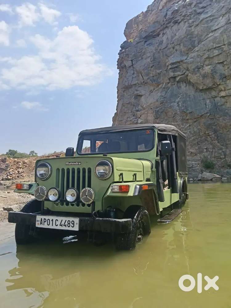 Mahindra Jeep 1999