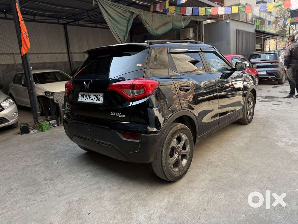 Mahindra Xuv300 W6, 2023, Petrol