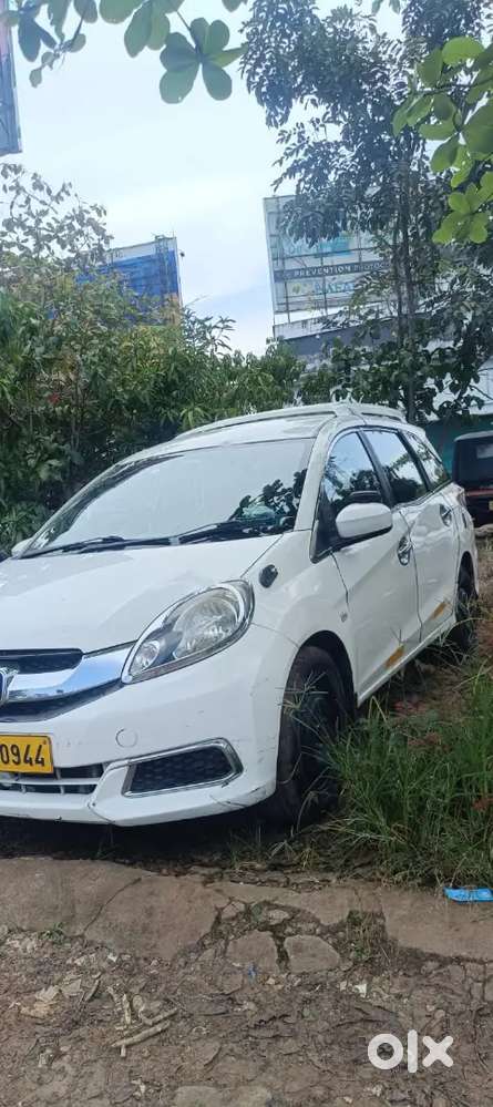 Honda Mobilio Diesel 2014