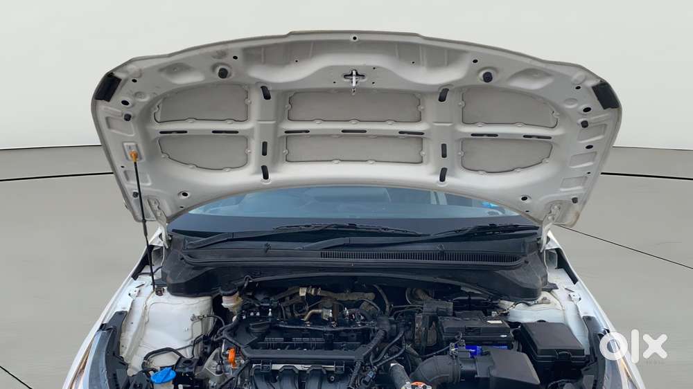 Hyundai New I20 1.2 Asta (o) Mt, 2024, Petrol