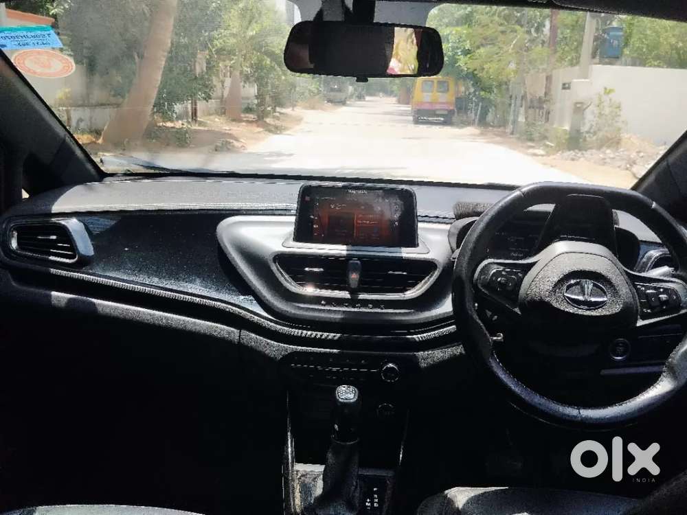 Tata Altroz 1.2 Xz Plus Dark Edition, 2022, Petrol