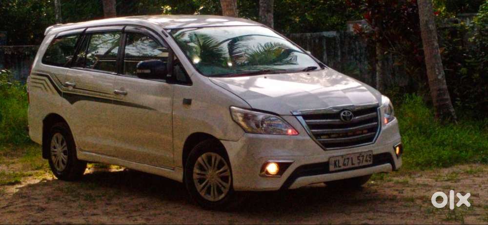 Toyota Innova 2012 Diesel