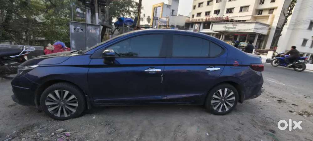 Honda City Zx 2023 Petrol Good Condition