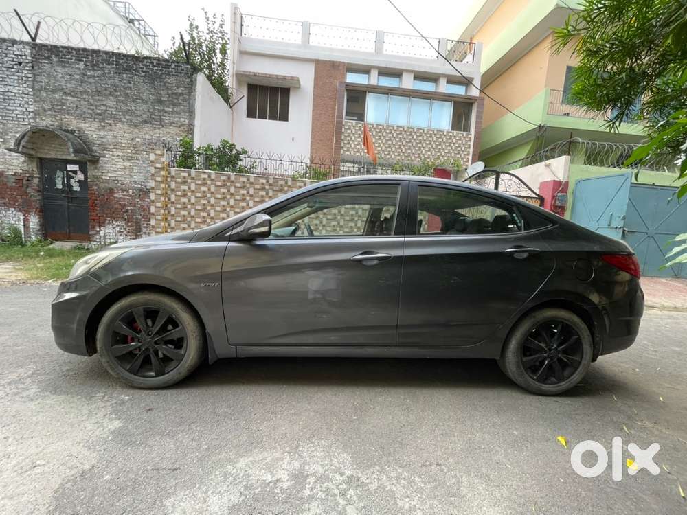Hyundai Fluidic Verna 2013