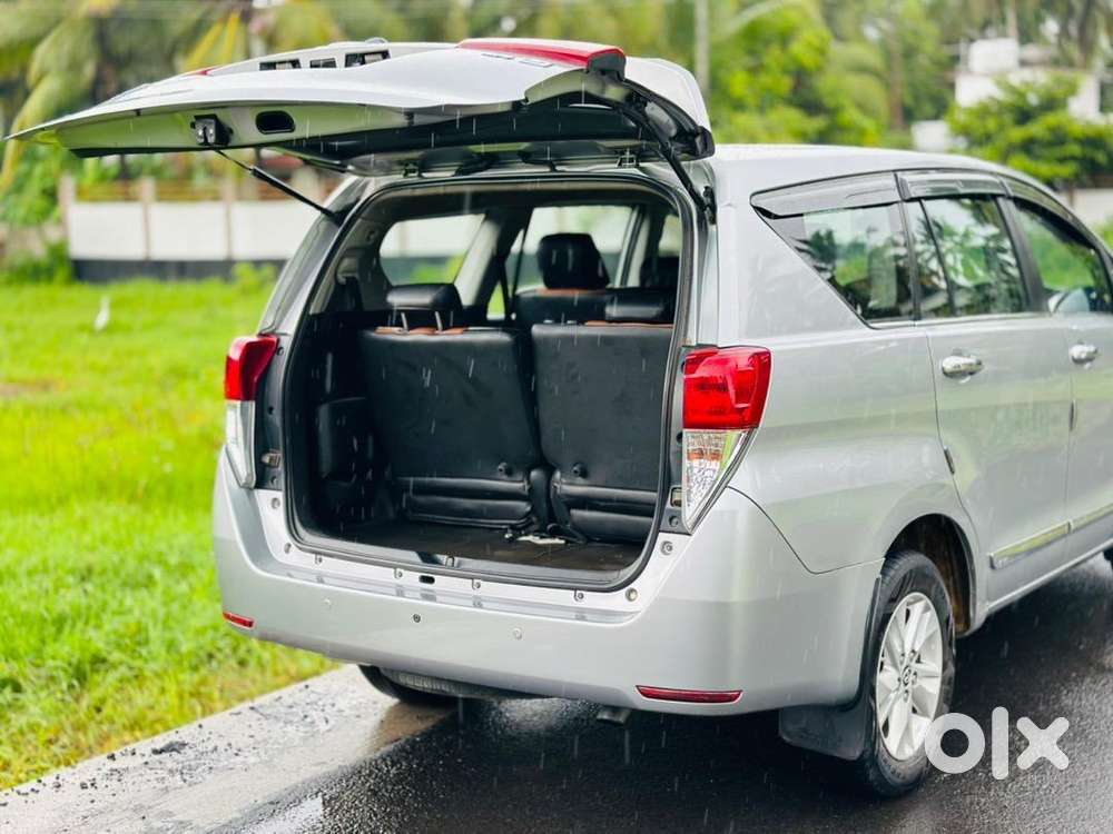 High Quality Toyota Innova Crysta Diesel Manual 2018