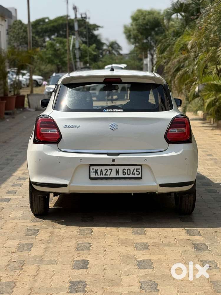 Maruti Suzuki Swift Vxi + Manual, 2020, Petrol