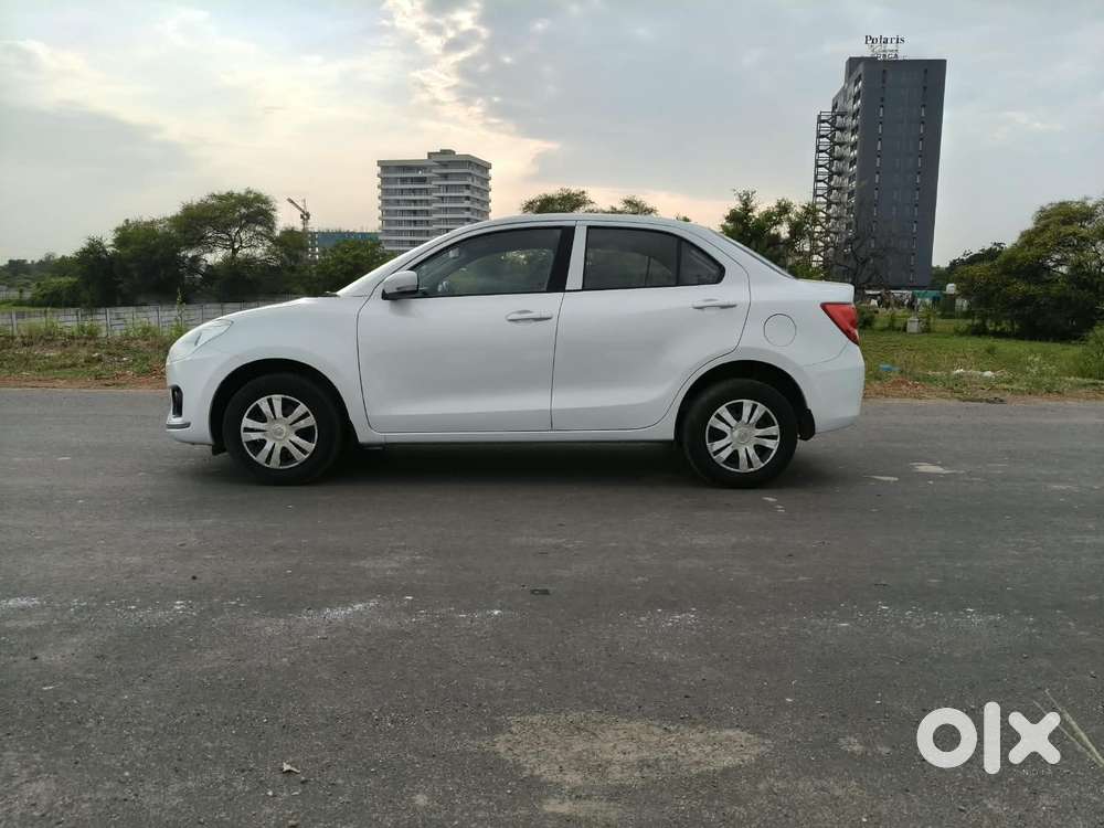 Maruti Suzuki Dzire 1.2 Vxi Amt, 2018, Petrol