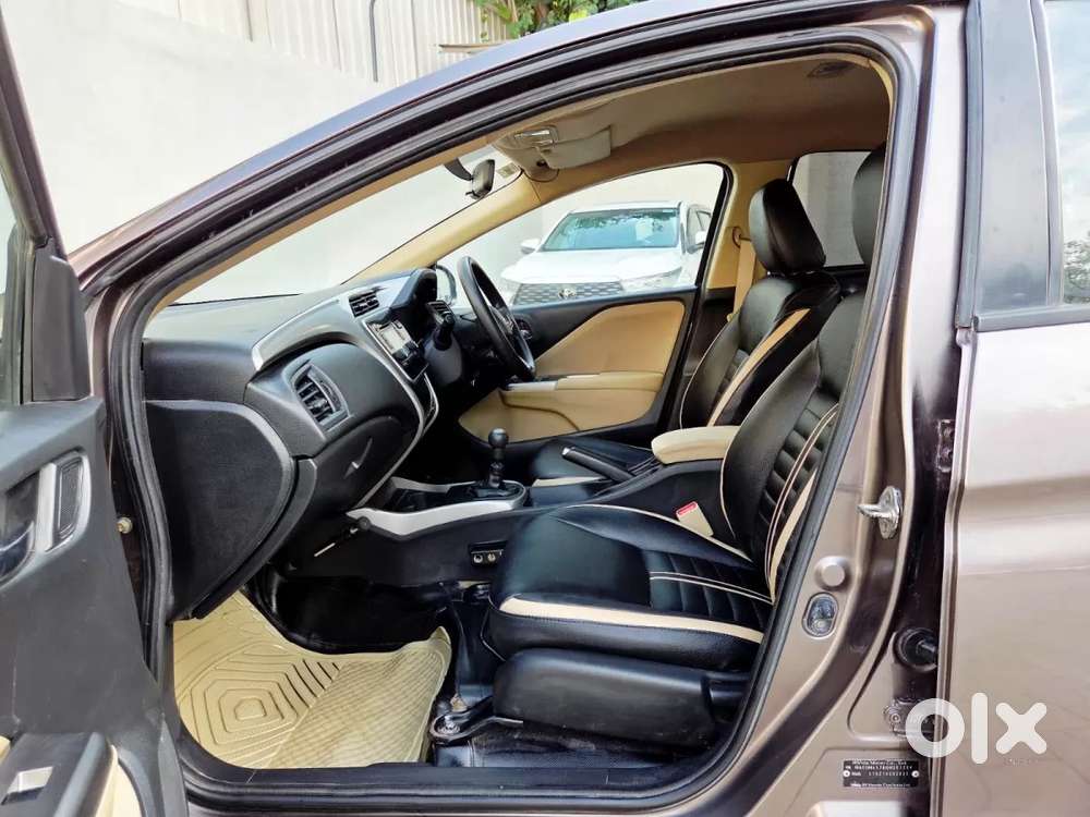 Honda City 1.5 V 4th Gen I-vtec Mt, 2016, Petrol