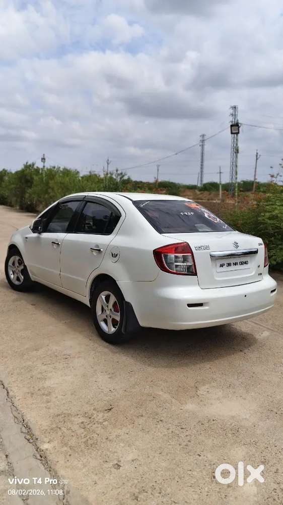 Maruti Suzuki Sx4 2011